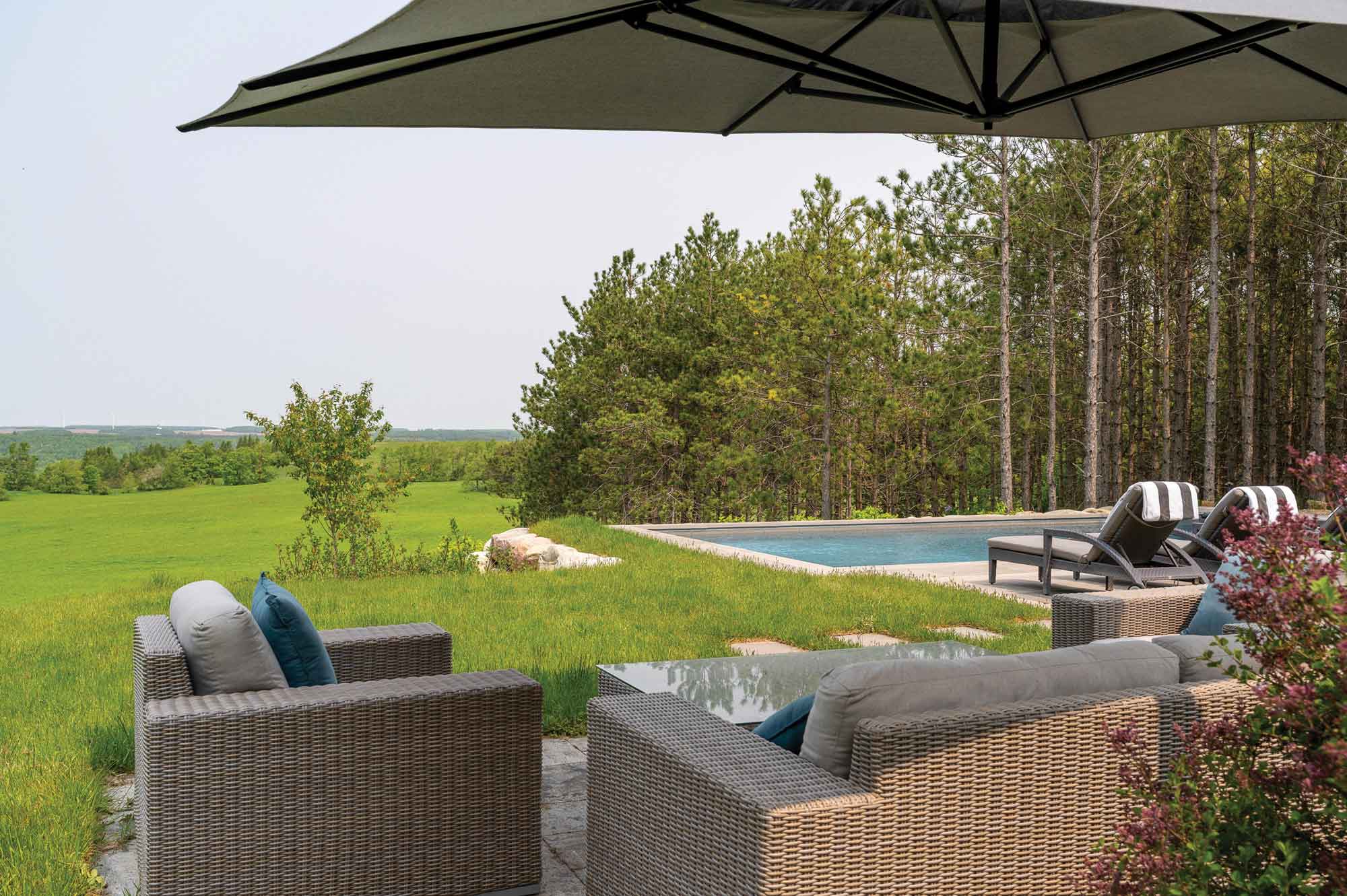 sl-web-586219-pine-crest-08