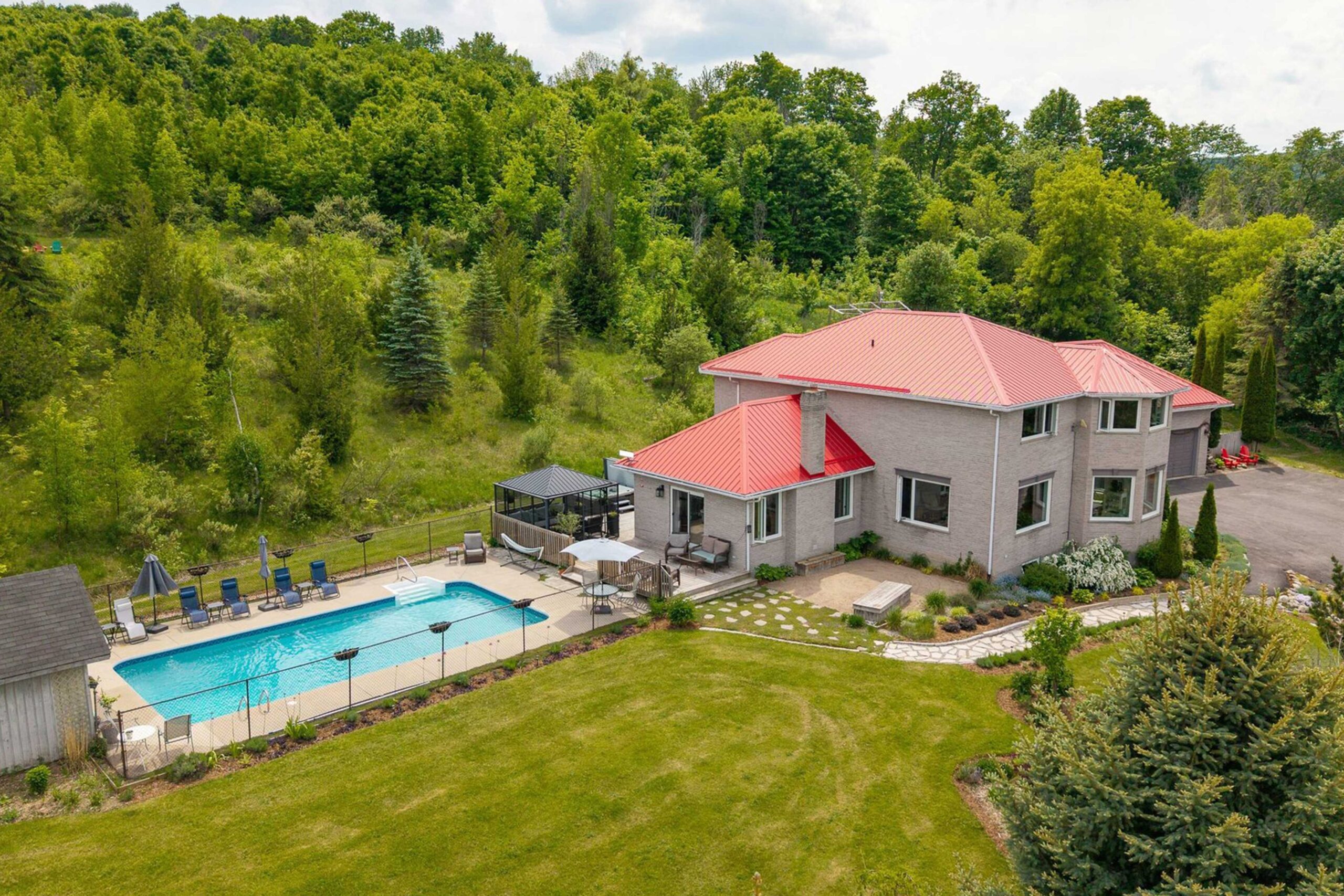 529648 Osprey - The Blue Mountains Townline Nottawa, ONTARIO Image of property